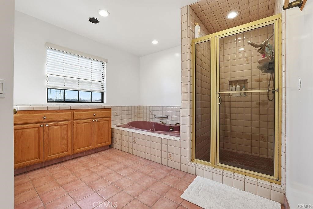 3427 W 187th Street Property Photo 42