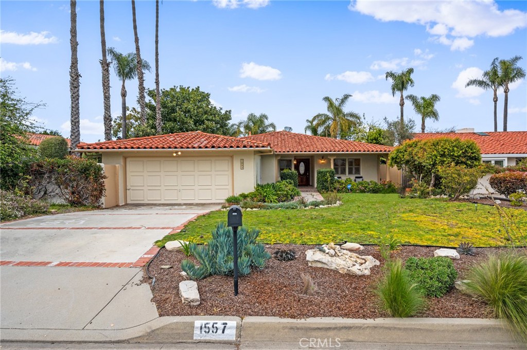 1557 Granvia Altamira Property Photo 2