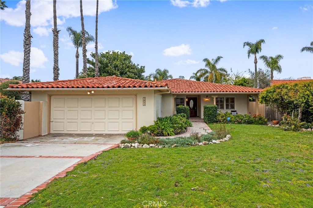 1557 Granvia Altamira Property Photo 3