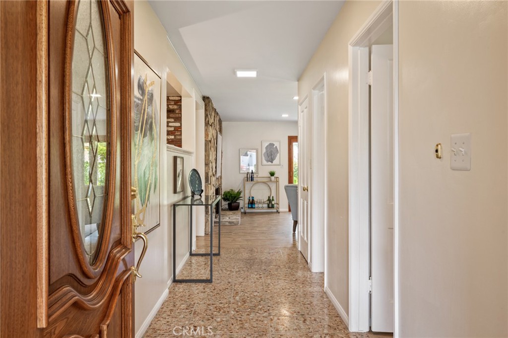 1557 Granvia Altamira Property Photo 10