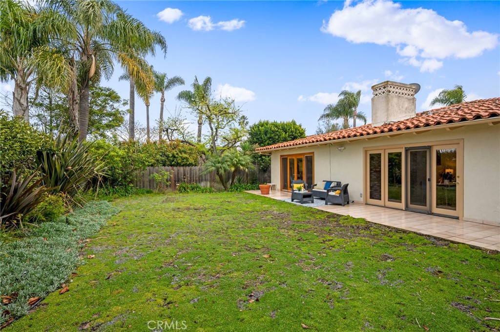 1557 Granvia Altamira Property Photo 46