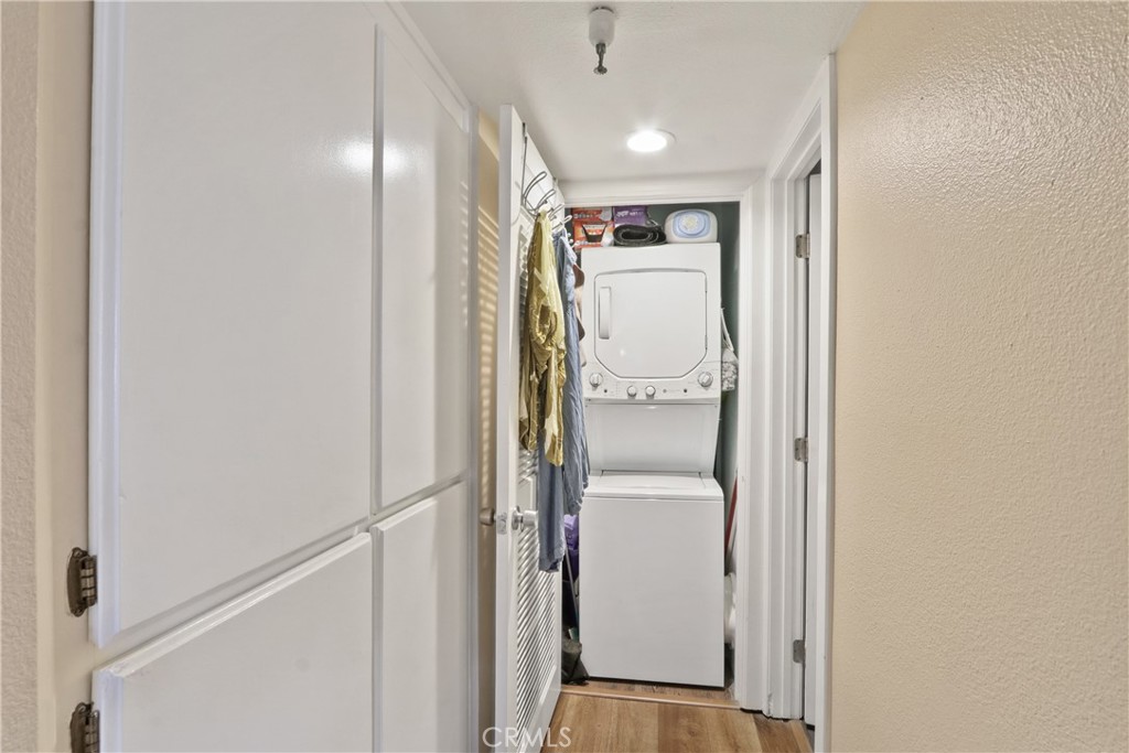 460 Golden 104 Property Photo 7