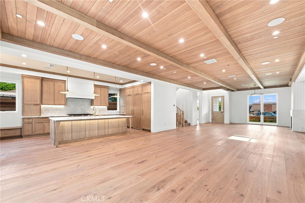 640 33rd Street Property Photo 14