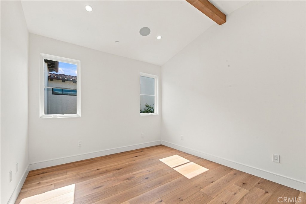 640 33rd Street Property Photo 43