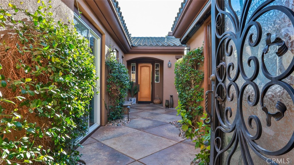 56705 Mountain Property Photo 1