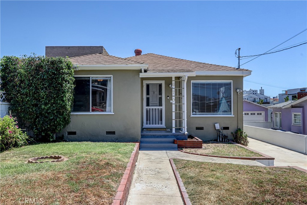 670 6th Property Photo 1