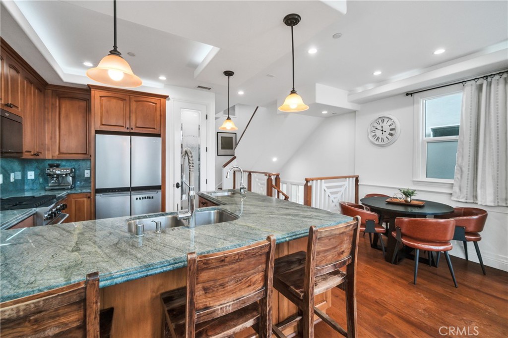 1725 Ford Avenue Property Photo 8