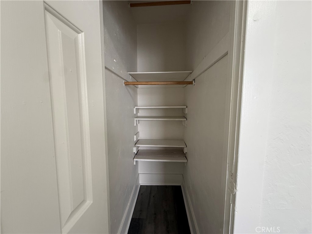 1053 Loma Property Photo 11