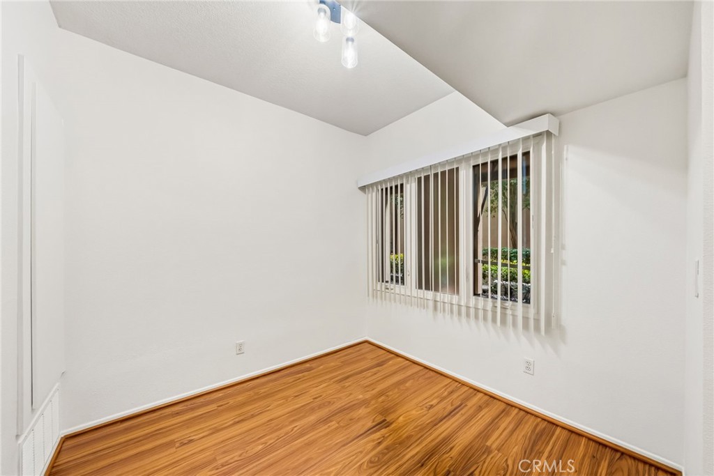 2600 E 20th Street 103a Property Photo 11