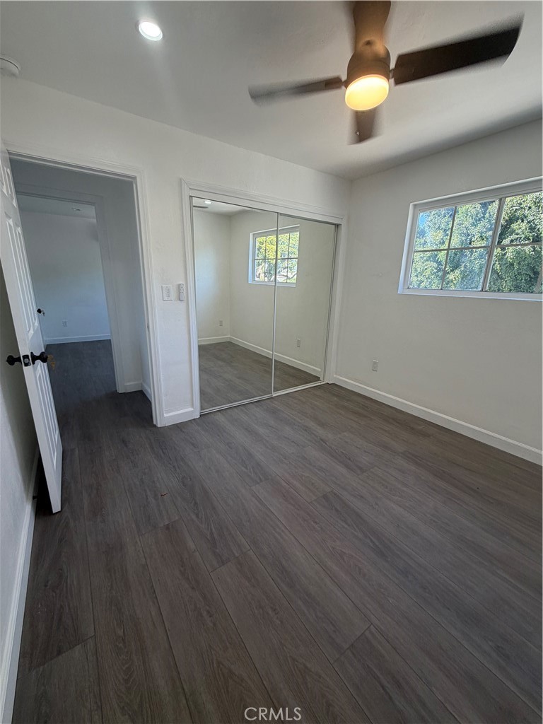 1550 1/2 W 59th Place Property Photo 12