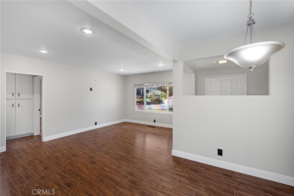 1719 265th Property Photo 8