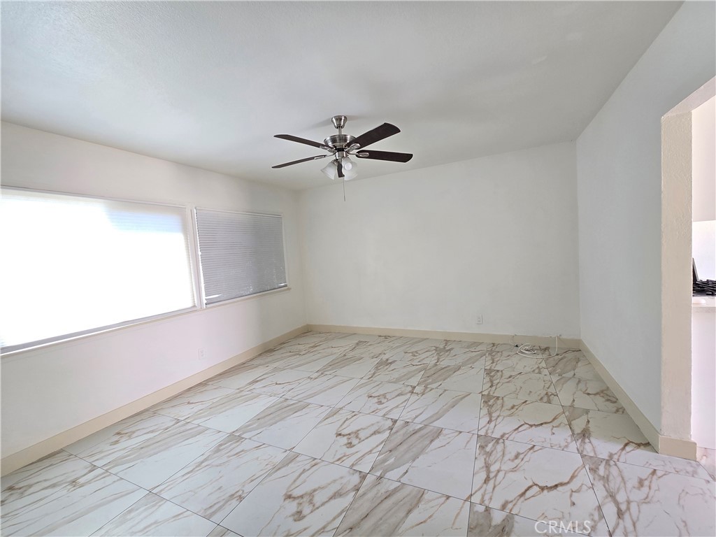 16644 Pioneer Property Photo 12