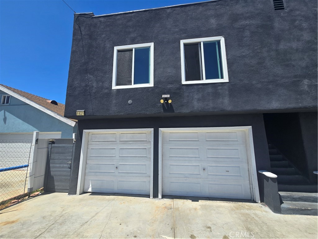 1921 E 6th Street Property Photo 1