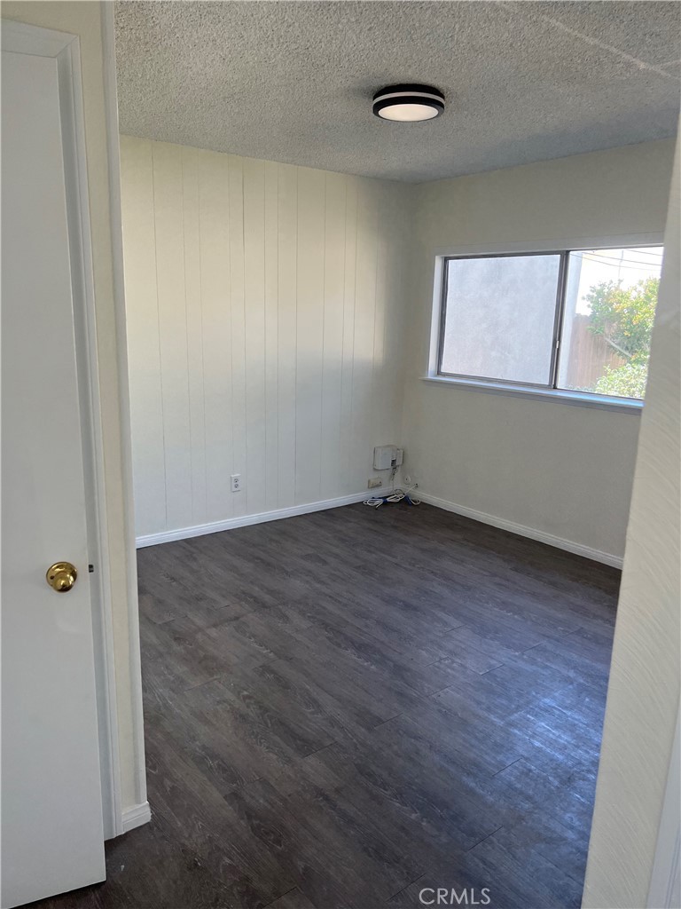 424 S Broadway Property Photo 10