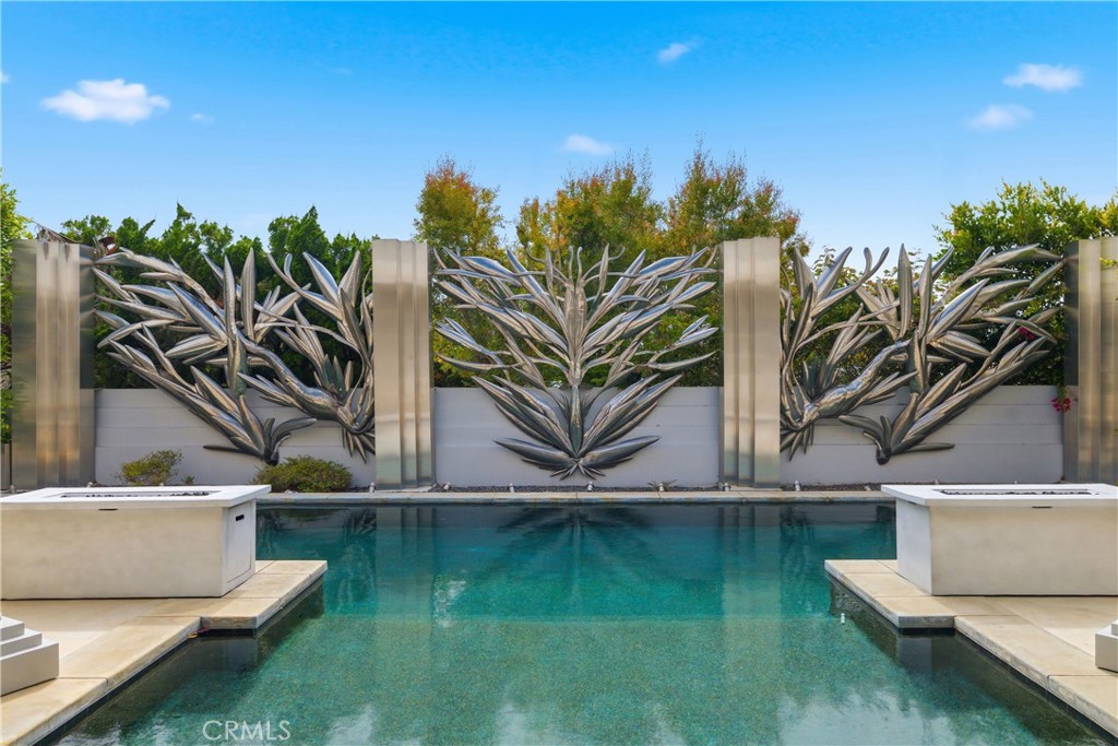 811 John Property Photo 22