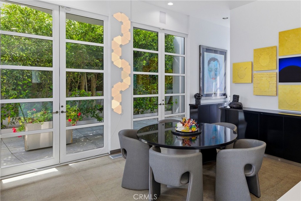 811 John Property Photo 33