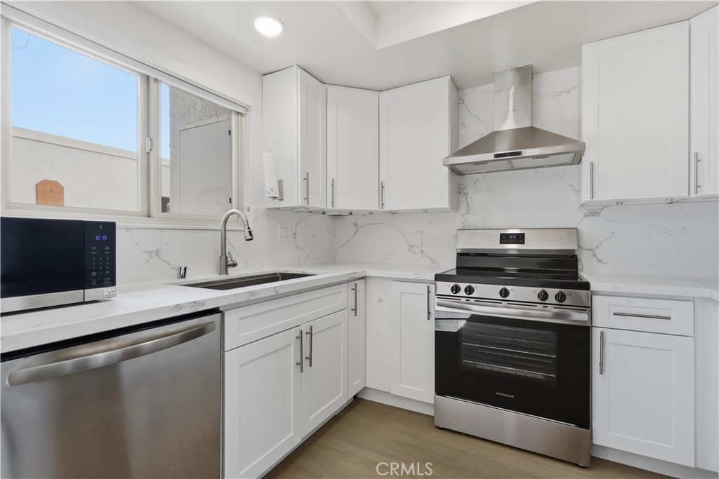 27914 Ridgecove Court N Property Photo 13