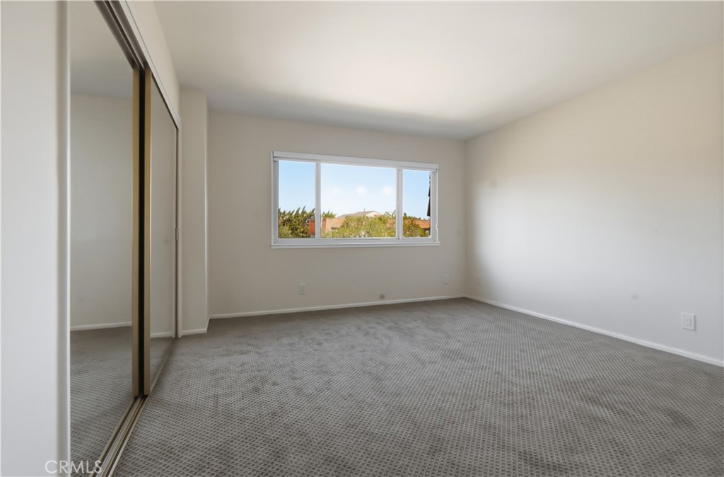 27914 Ridgecove Court N Property Photo 18