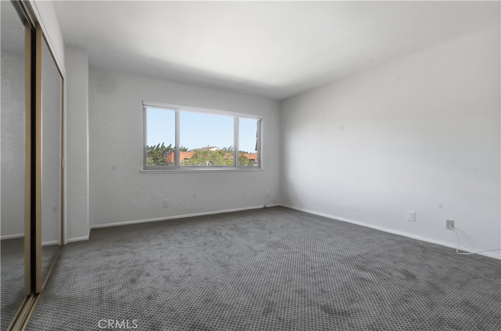 27914 Ridgecove Court N Property Photo 19