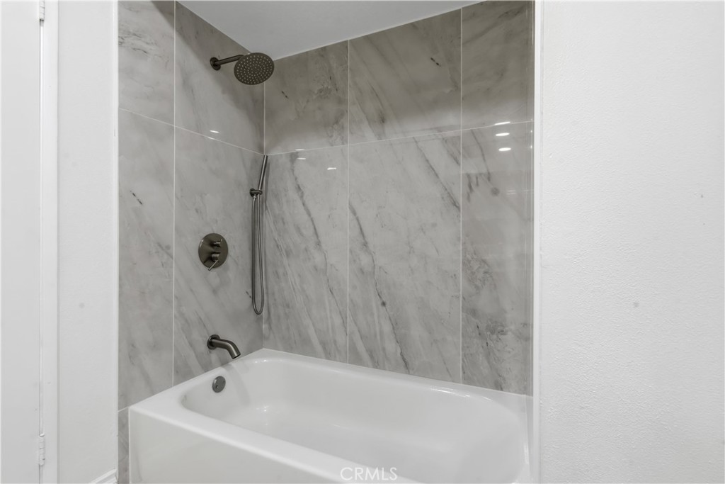 27914 Ridgecove Court N Property Photo 24
