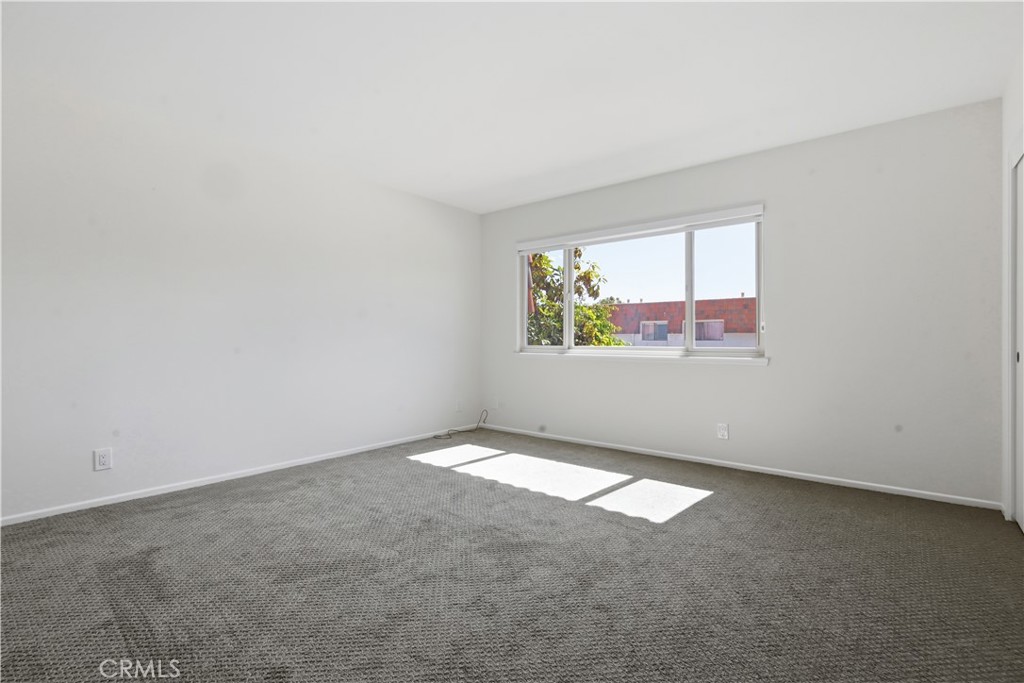 27914 Ridgecove Court N Property Photo 27