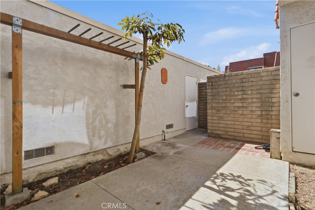 27914 Ridgecove Court N Property Photo 29