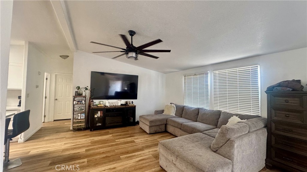10550 Western 61 Property Photo 8