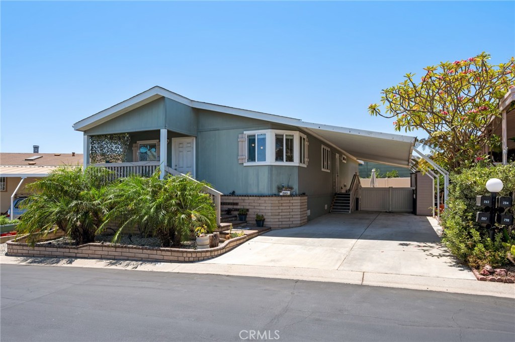 1065 Lomita Boulevard 283 Property Photo 3