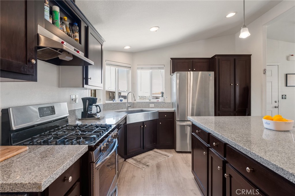 1065 Lomita Boulevard 283 Property Photo 6