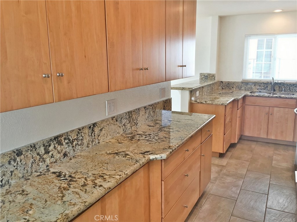 331 Manhattan Avenue Property Photo 16