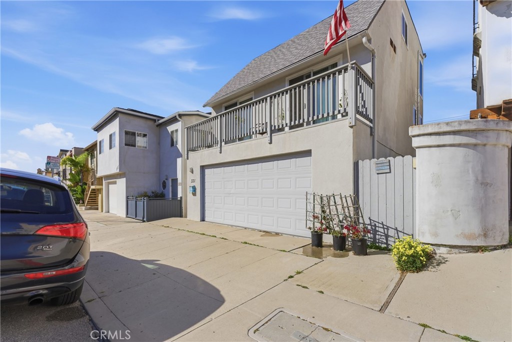 331 Manhattan Avenue Property Photo 24