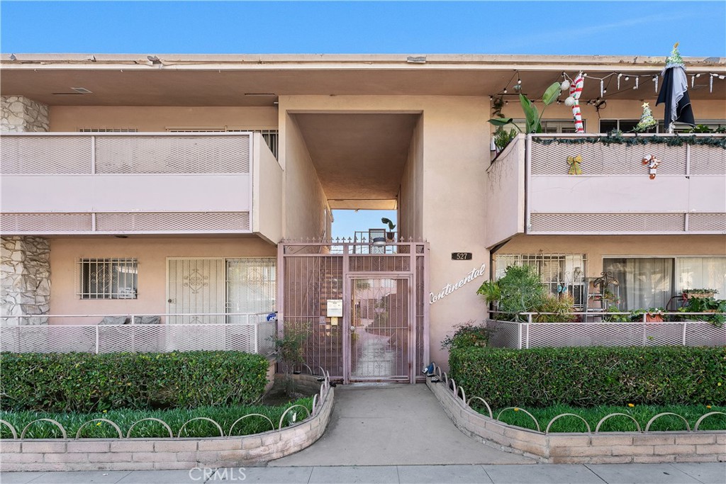 527 Cedar Avenue 2e Property Photo 15