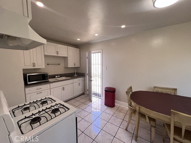 3818 W 111th Place Property Photo 8