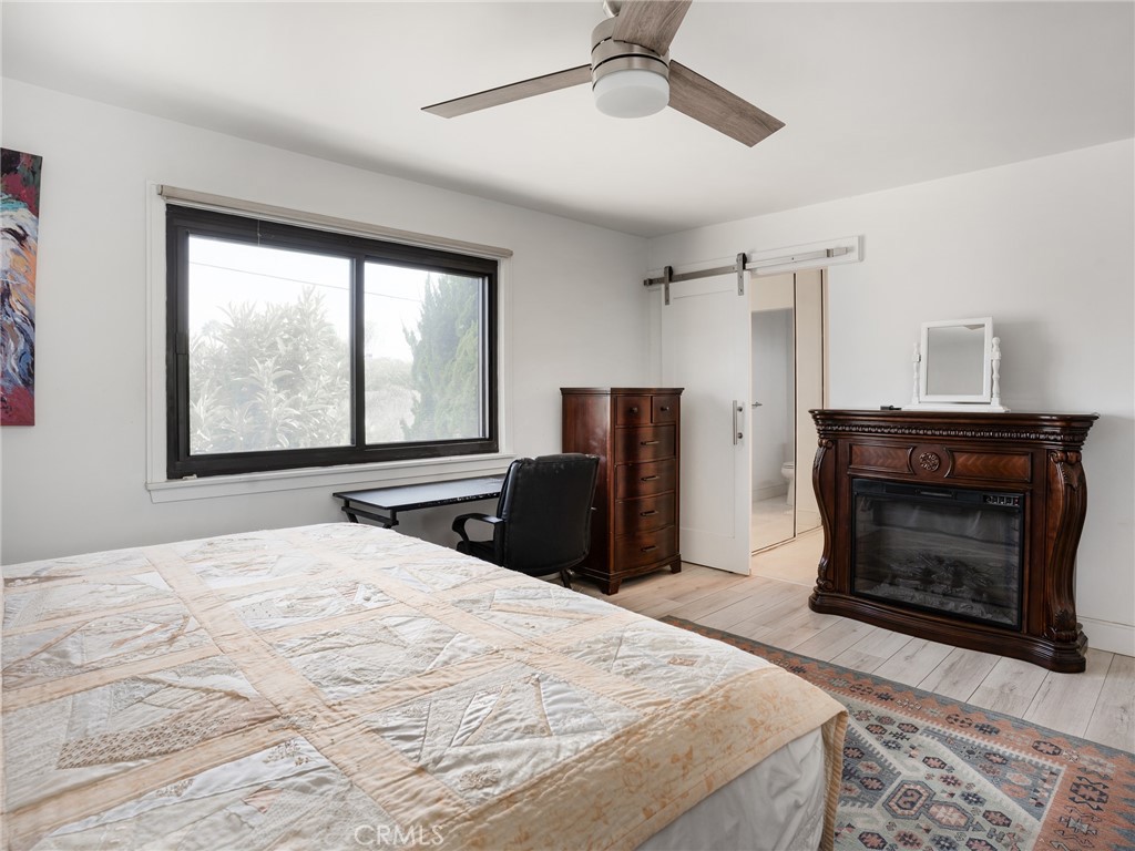 900 Cedar Street 111 Property Photo 12