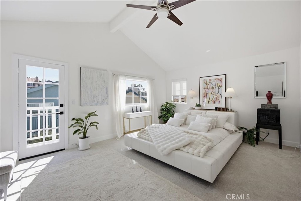 1633 Steinhart Avenue Property Photo 15
