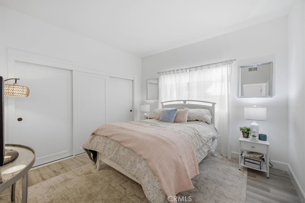 1633 Steinhart Avenue Property Photo 29