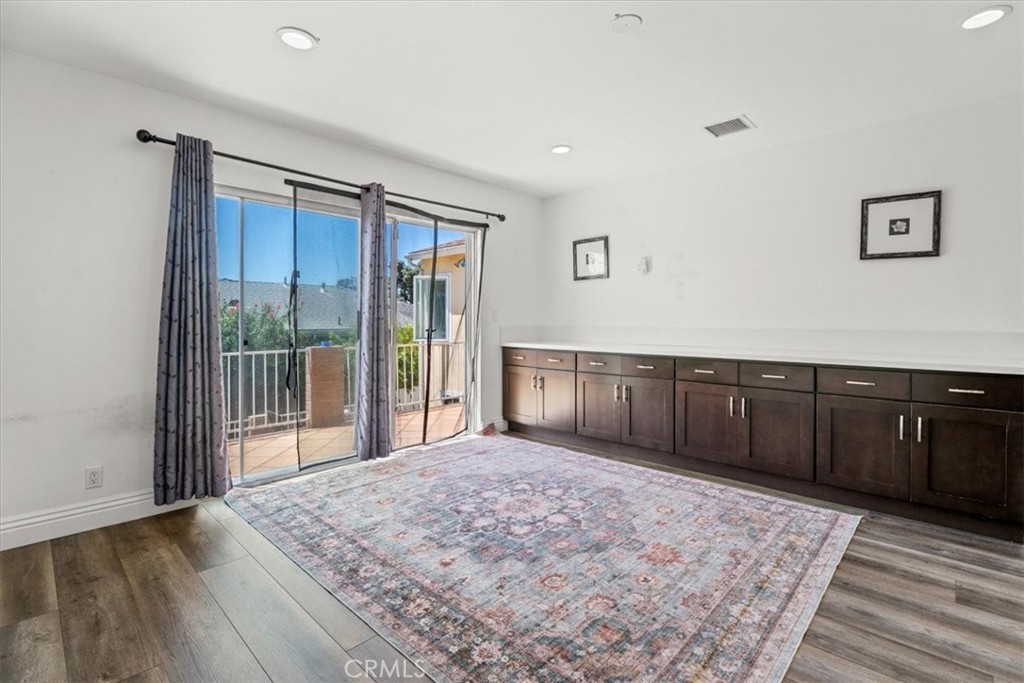 750 Sheldon Street Property Photo 11