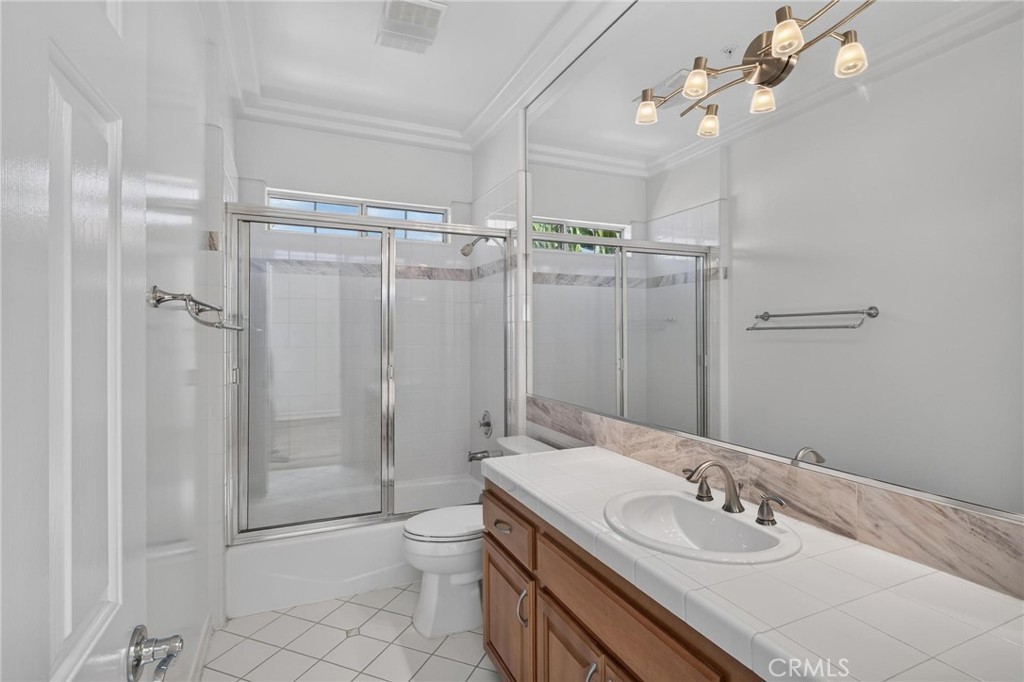 717 Avenue A Property Photo 38