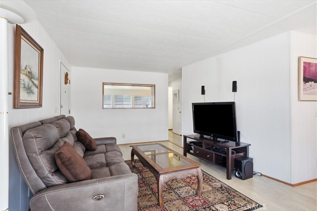 1065 W Lomita Blvd 14 Property Photo 12