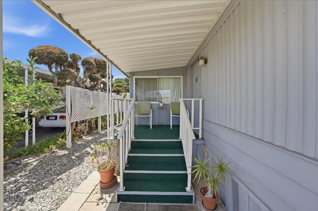 1065 W Lomita Blvd 14 Property Photo 37