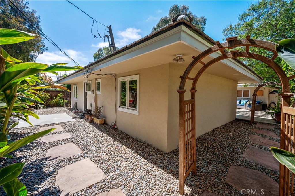 3336 Palos Verdes Drive N Property Photo 30