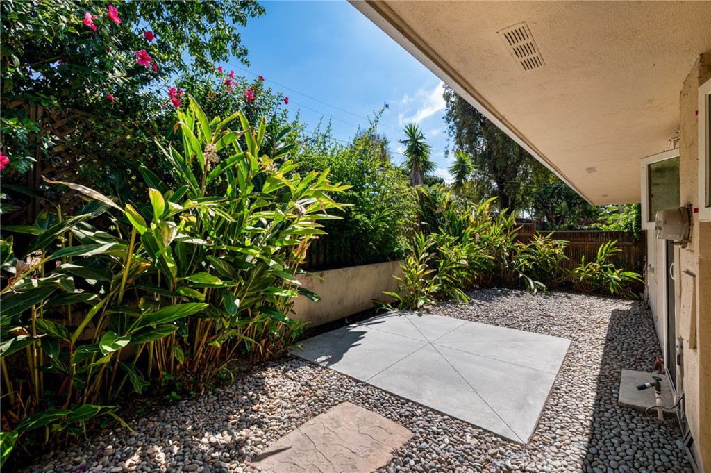 3336 Palos Verdes Drive N Property Photo 32