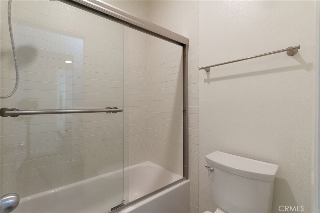 8960 Cynthia Street 103 Property Photo 9