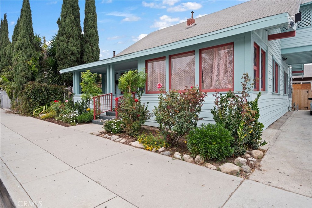 332 Daisy Property Photo 1