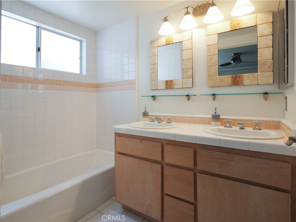 440 Marine Place Property Photo 34