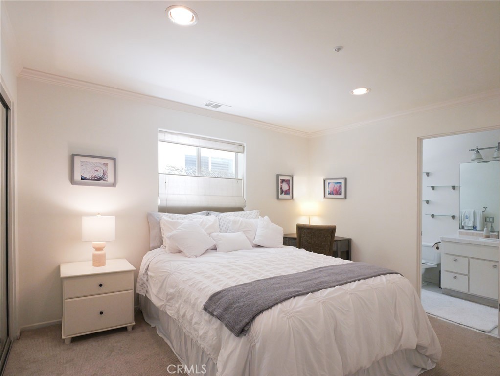 440 Marine Place Property Photo 37