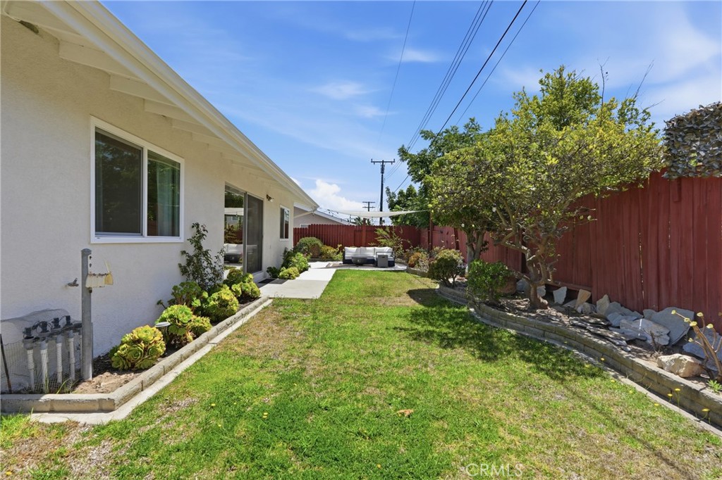 1972 W 231st Property Photo 17