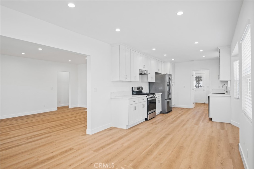 2715 W Hardy Street Property Photo 12