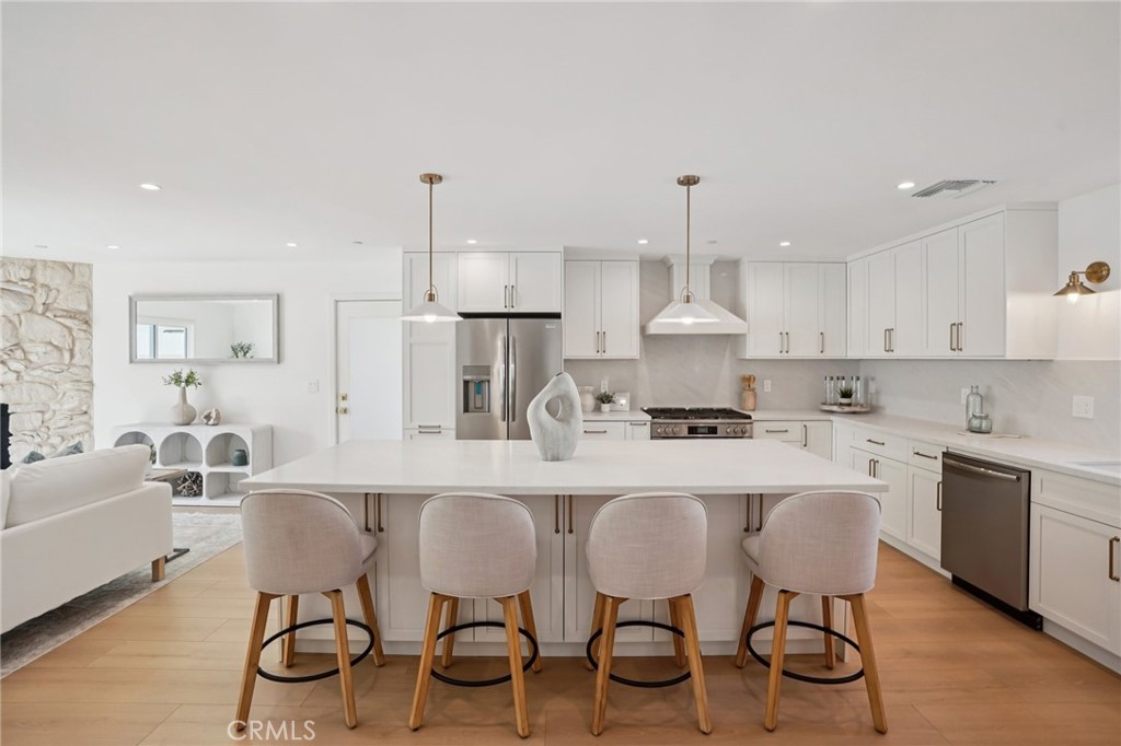 1467 11th Property Photo 2