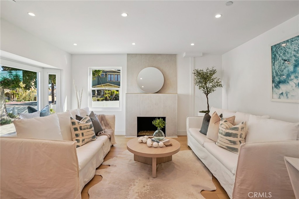 1467 11th Property Photo 8